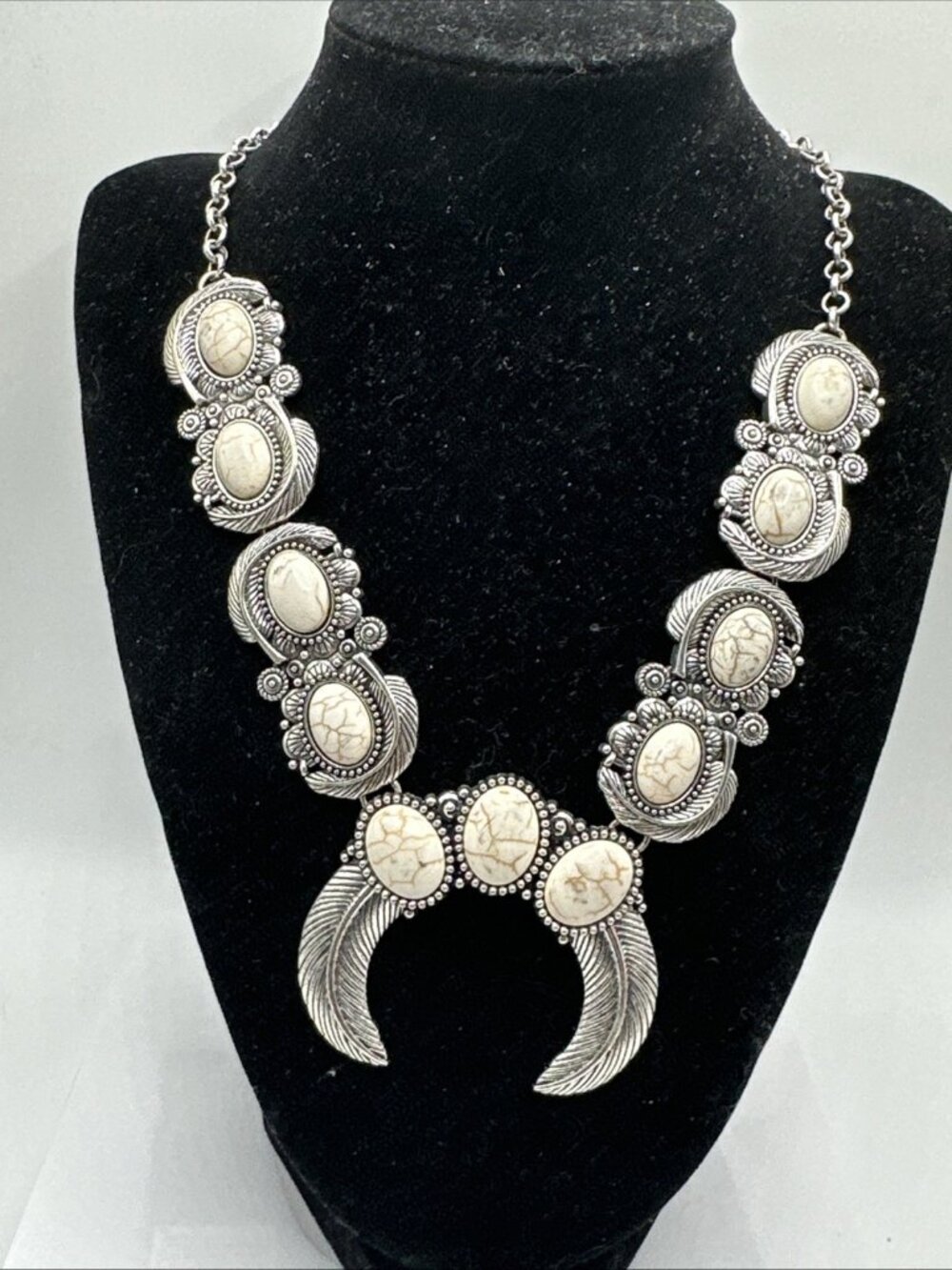 Squash Blossom Feathers Design Cream Color Necklace  Silver Tone 16” 3” Ext